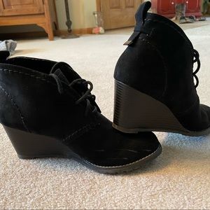 Black wedge booties